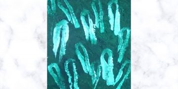 Daily Challenge | Easy Art | Canvas Painting |  Black Background White impressions with sponge
